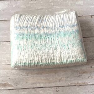 Pampers Size 4 Diaper Pack Unisex Baby Disposable Polka Dot Print 38 Pack NEW